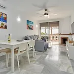 Rosas House Daire Nerja
