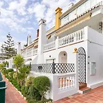 Daire Rosas House
