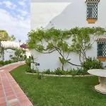 Rosas House *
