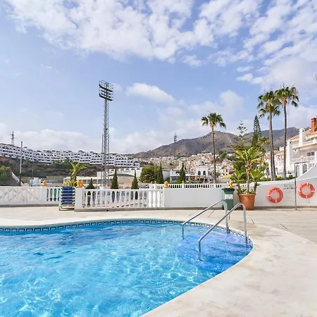 Апартаменты Rosas House Нерха